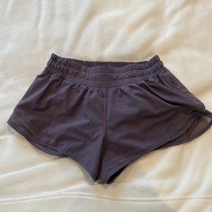 Lululemon Hotty Hott low rise shorts size 4 purple/grey